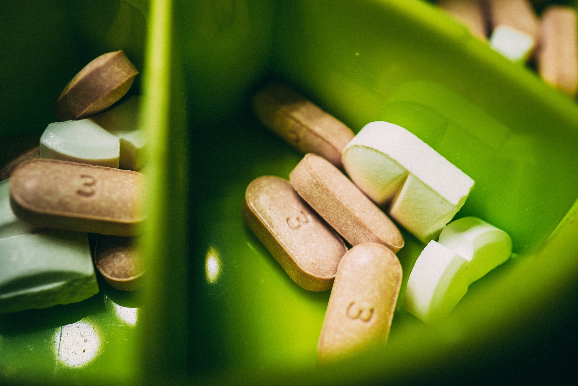 8 Gut Health Supplements For An Optimal Gut Microbiome